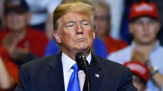 Trump'tan İran petrolü çıkışı: Venezuela gibi elimizde tutabiliriz