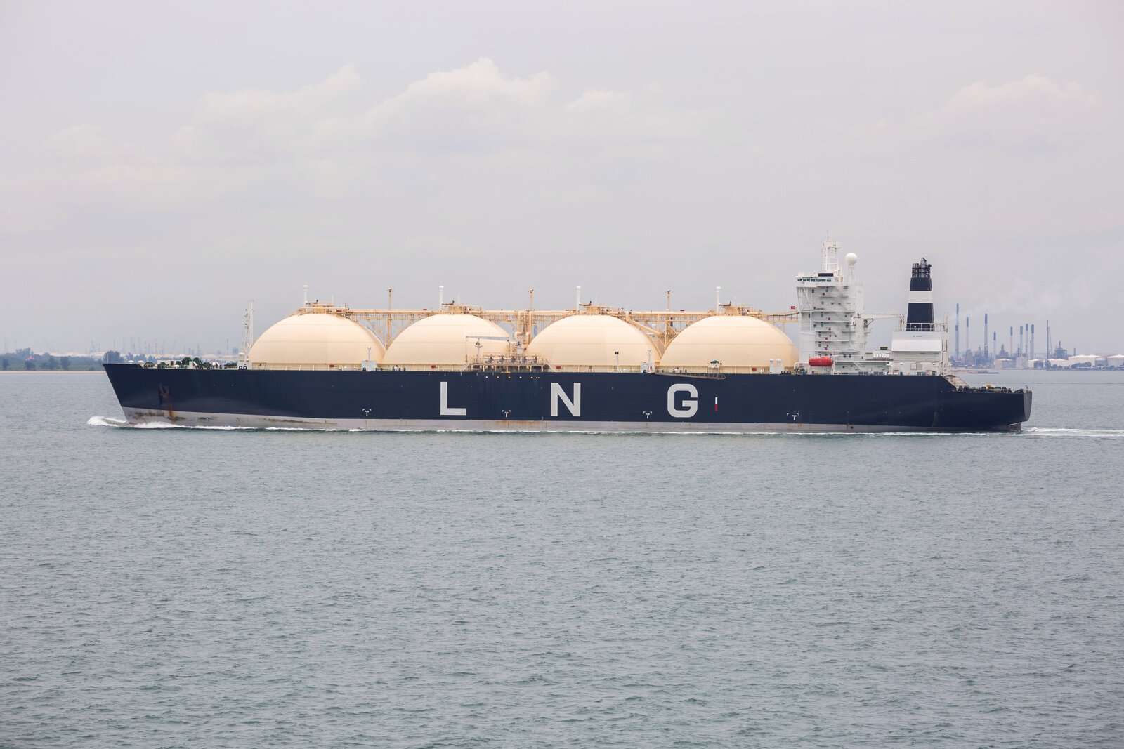 Çin, yaptırım altındaki Rus LNG'si için ikinci terminali hazırlıyor