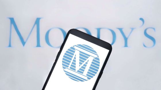 Moody's'ten Fransa'ya borç uyarısı