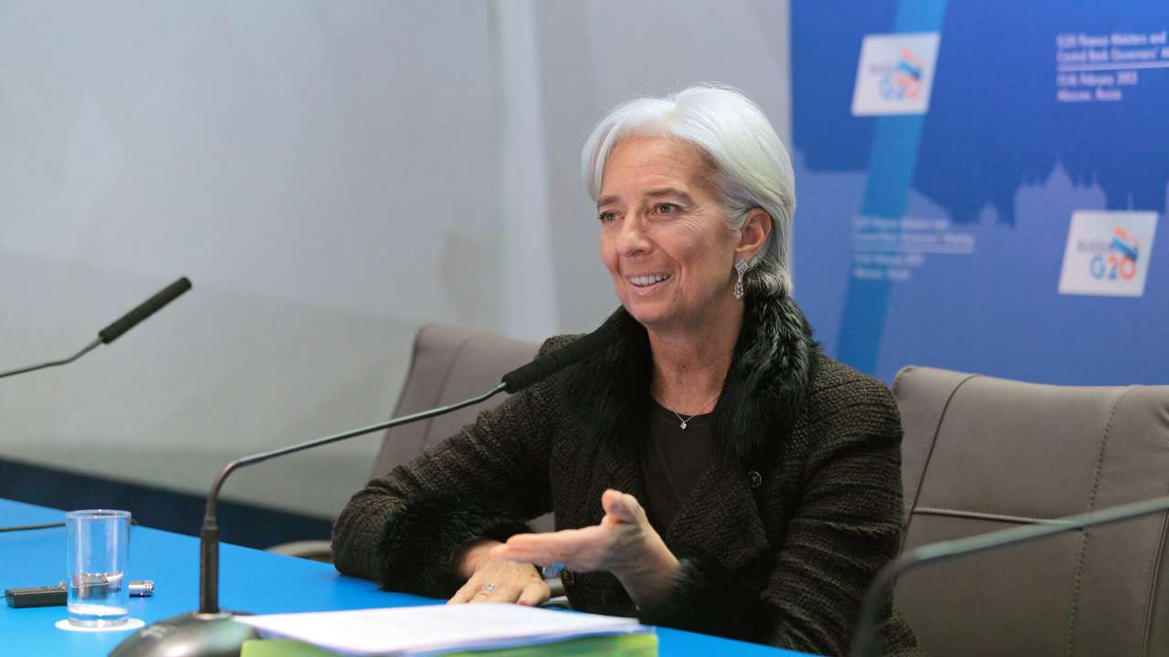 ECB/Lagarde: Faiz artırmak enflasonu geri getirmez, sadece ekonomiye zarar verir