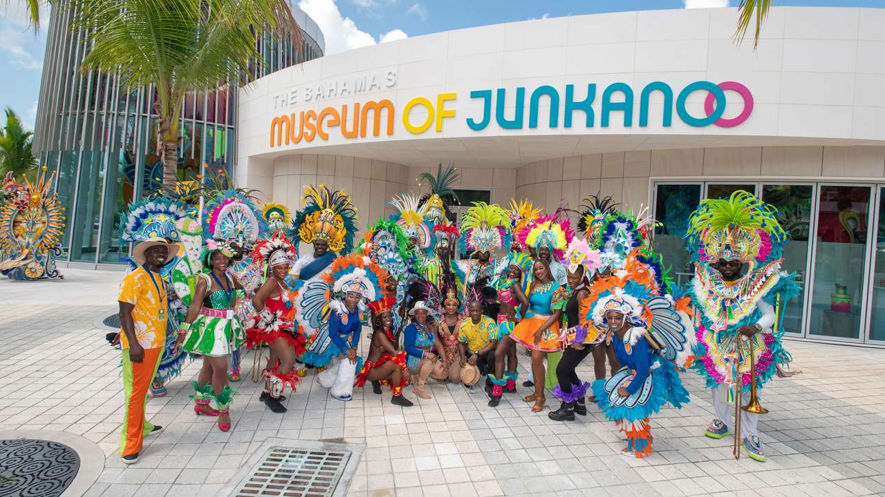 Global Yatırım Holding, Bahamalar’daki Nassau Kruvaziyer Limanı’nda yenileme çalışmalarını tamamladı