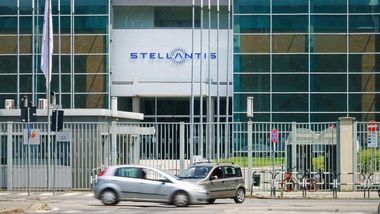 Stellantis’in 6 aylık geliri 98,4 milyar euro seviyesine ulaştı