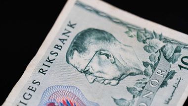 İsveç Merkez Bankası, politika faizini 25 baz puan daha indirdi