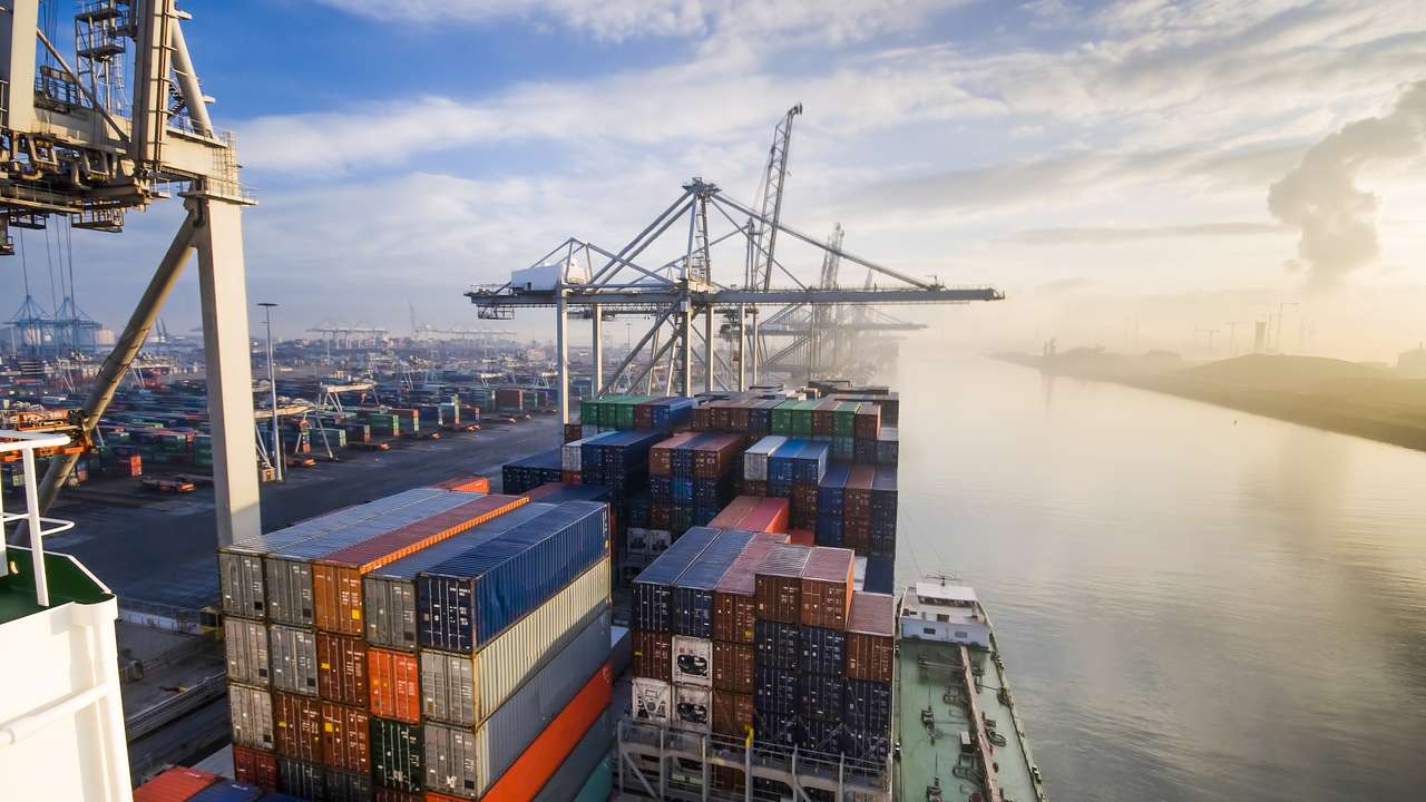 En büyük 500 sanayici şirketin 131 tanesi Egeli firmalardan oluştu