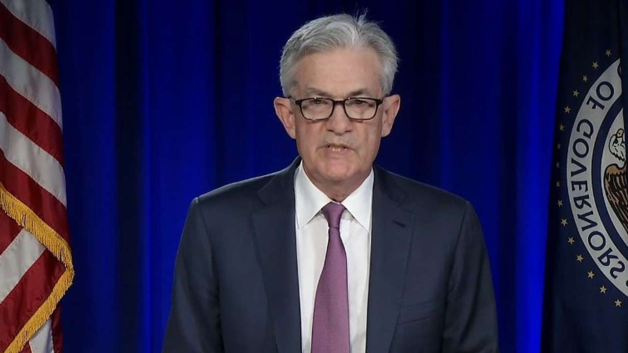 Fed Başkanı Jerome Powell faiz artışlarına uzun süreli ara verilebileceğinin sinyalini verdi