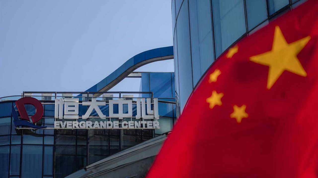 Hong Kong'da mahkeme China Evergrande Grouh'un tasfiyesine ilişkin kararını bir kez daha erteledi