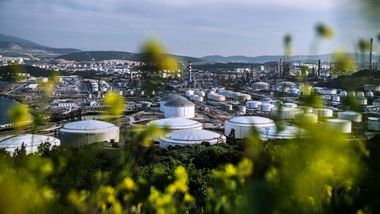 TÜPRAŞ, 2024 yılında toplam satışların 30 milyon ton seviyesinde olmasını bekliyor