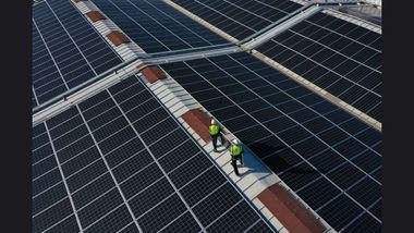 Enerjisa Enerji, 2024'te devreye alınacak GES ve enerji verimliliği projeleriyle yıllık 190 bin tonun üzerinde karbon salımının önüne geçecek