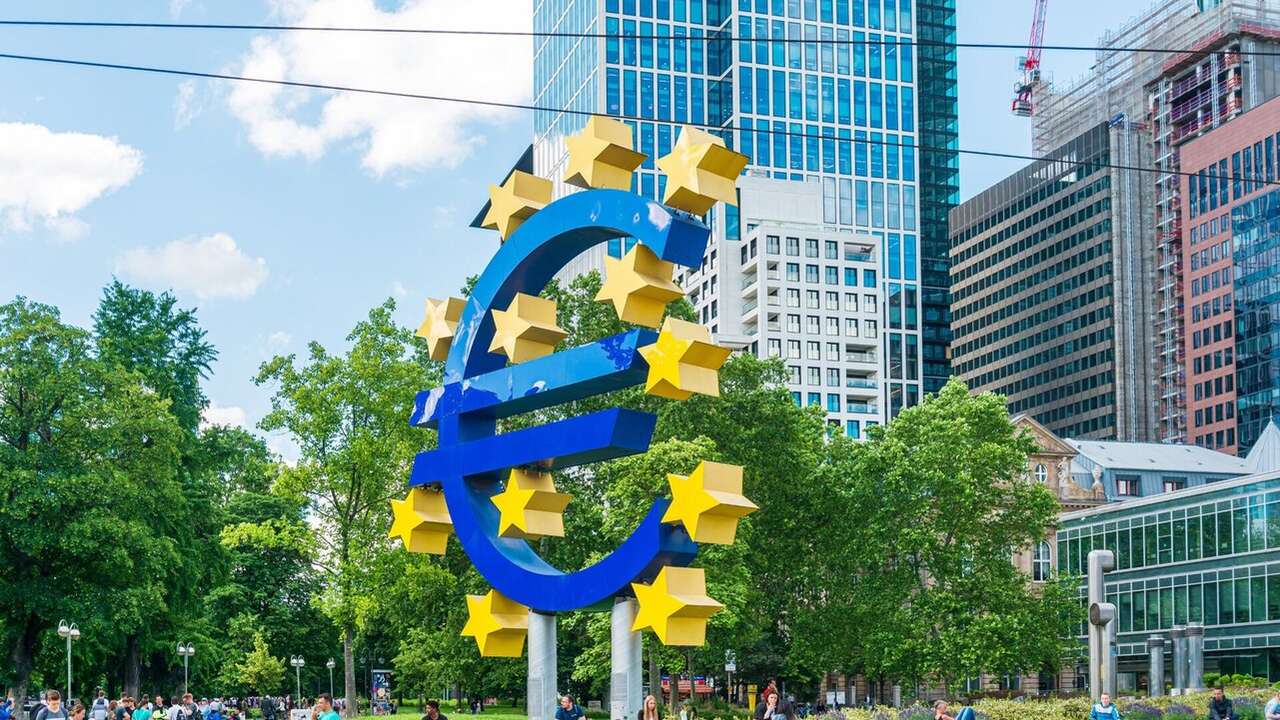 Villeroy: ECB'nin faiz indirmesi Fransa'ya yardımcı olacak