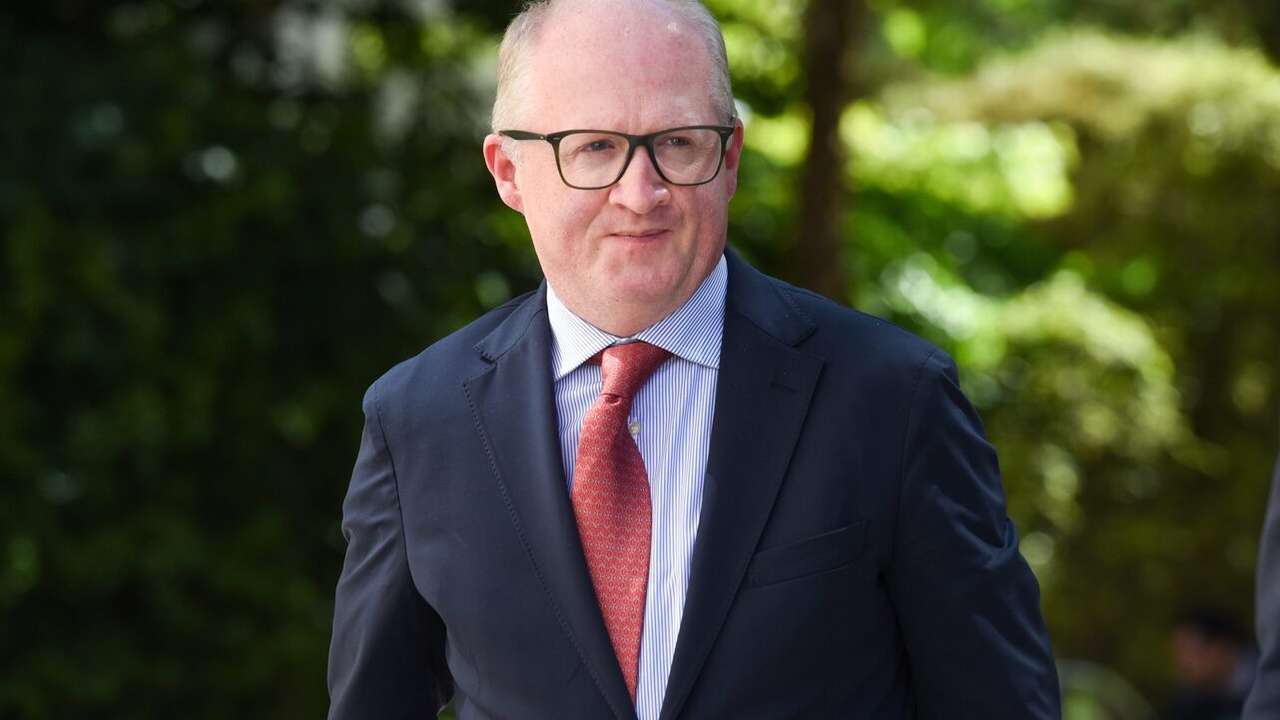 ECB/Lane: Belirli bir faiz oranı patikasına önceden taahhütte bulunmuyoruz