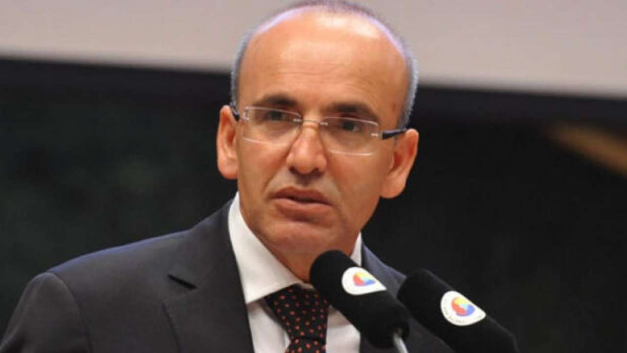 Şimşek: Programımız çalışıyor, makro finansal istikrar güçleniyor ve güven artıyor