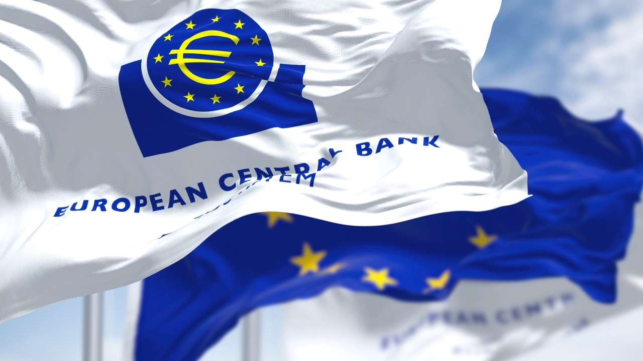 Euro Bölgesi'nde enflasyon bekleyişleri Eylül 2021'den bu yana görülen en düşük seviyeye indi