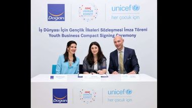 Doğan Holding,  İş Dünyası İçin Gençlik İlkeleri Sözleşmesi'nin ilk imzacısı olduğunu duyurdu