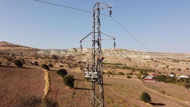 Enerjisa Dağıtım Şirketleri elektrik kesintilerini azaltacak kritik teknolojiyi yerlileştirdi