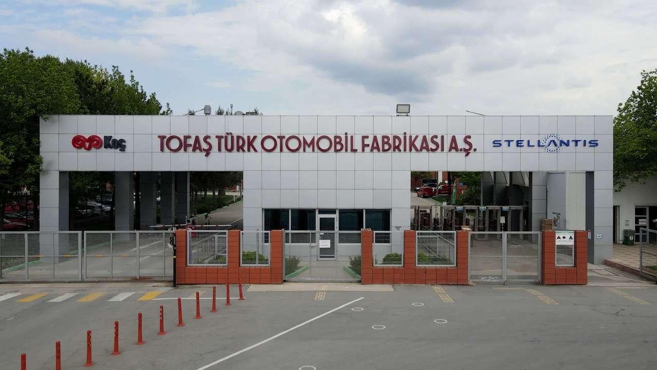 Tofaş, 2 Eylül tarihinden itibaren üretimde 1 vardiya sistemiyle çalışmaya başladı