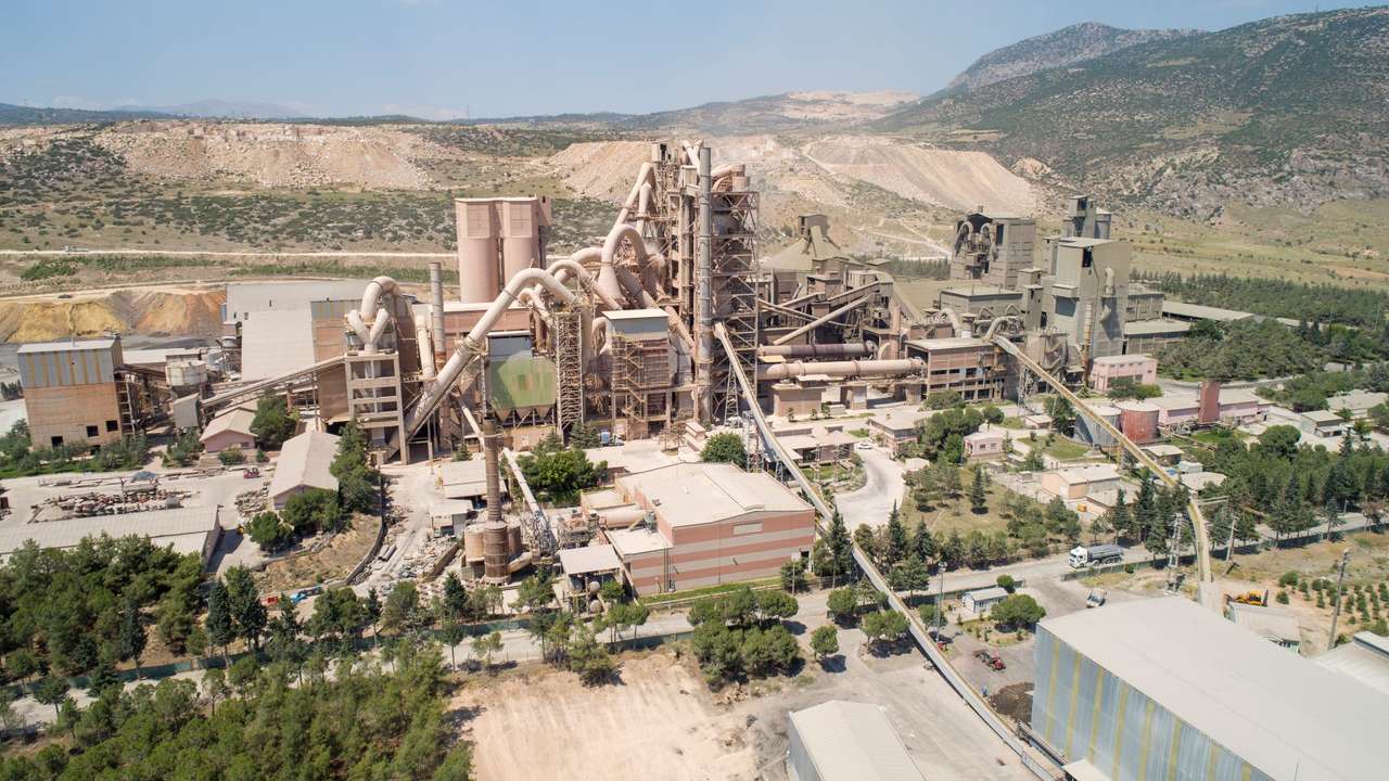 OYAK Çimento kireç üretim faaliyetlerine başladı