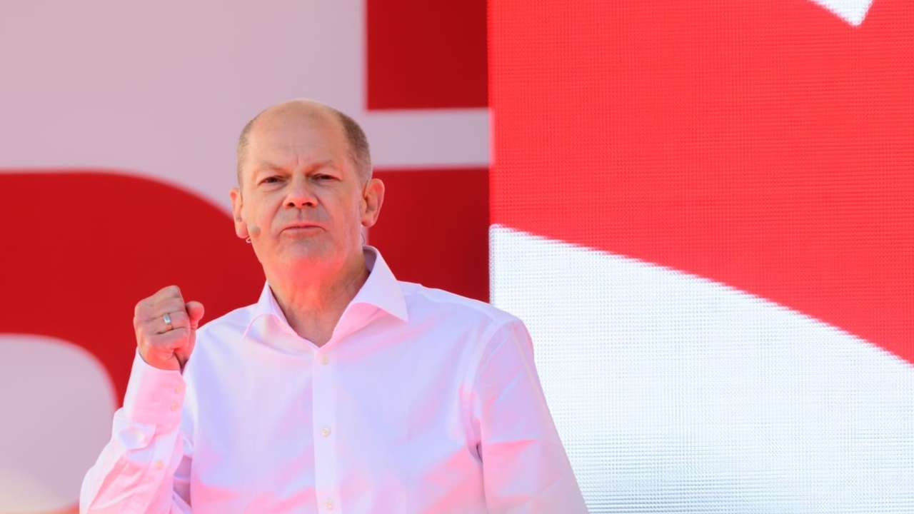 Almanya'da SPD, Scholz'u yeniden başbakan adayı olarak gösterip göstermemeyi tartışacak