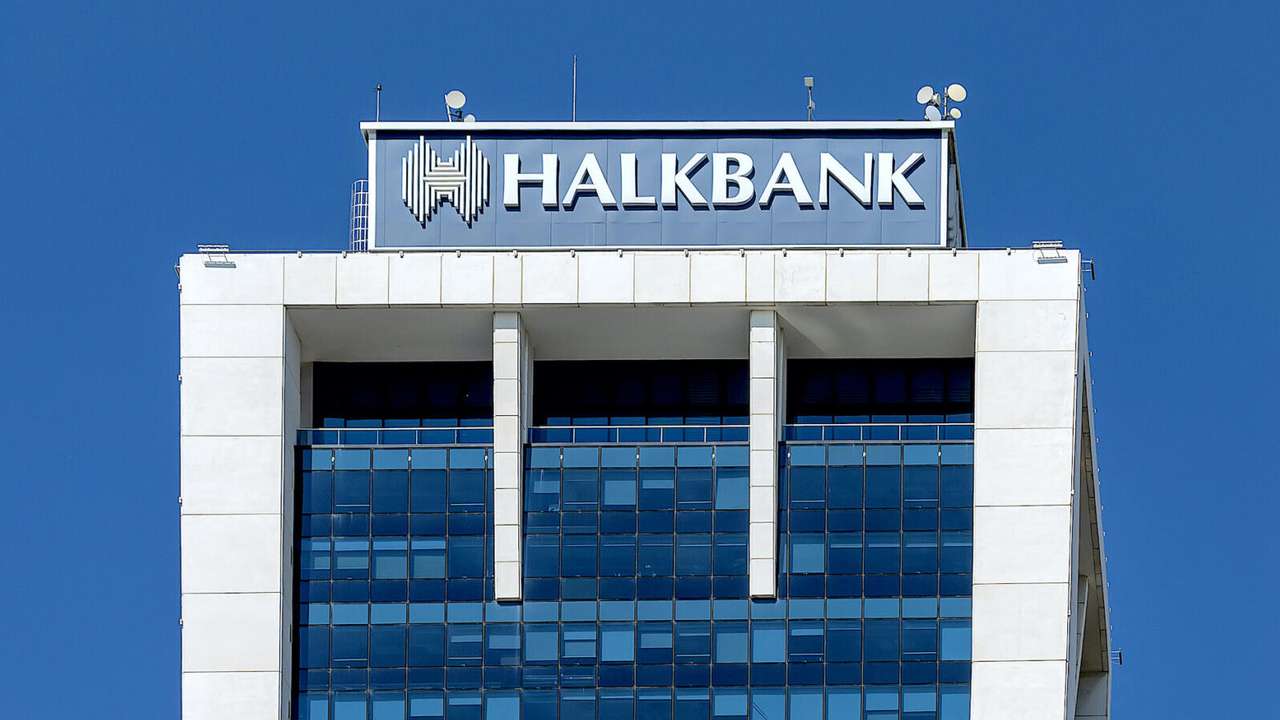 Halkbank, bir dijital banka ve bir yenilenebilir enerji üretim şirketi kurulması kararı aldı