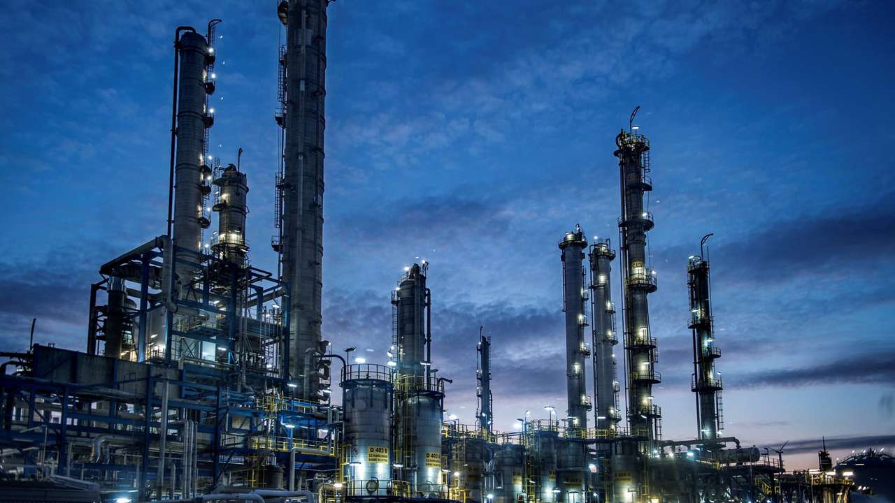 Petkim, proses ünitelerinin kurulmasını ve tesislerin modernizasyonunu içeren yeni bir projenin ilk fizibilite çalışmasını tamamladı