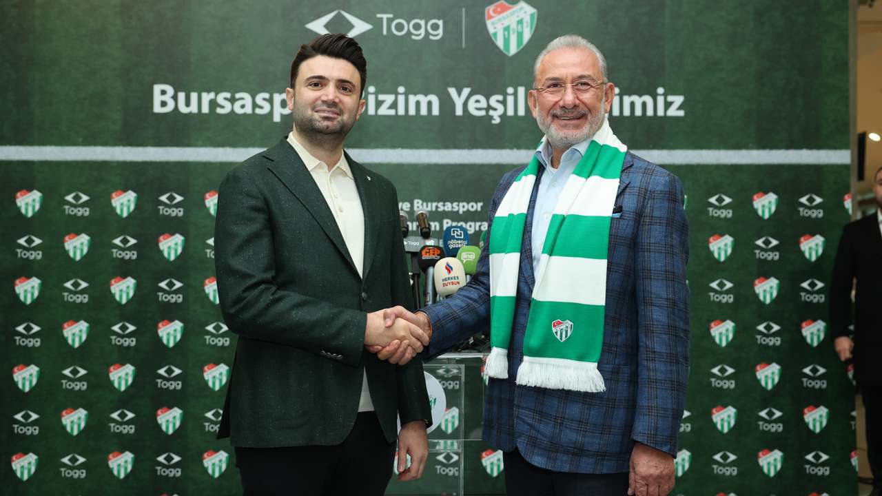 Togg, Bursaspor’un tribün ve şort sponsoru oldu