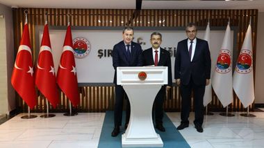 Erdemoğlu Holding YK Başkanı Erdemoğlu, Gabar petrolünü yerinde inceledi