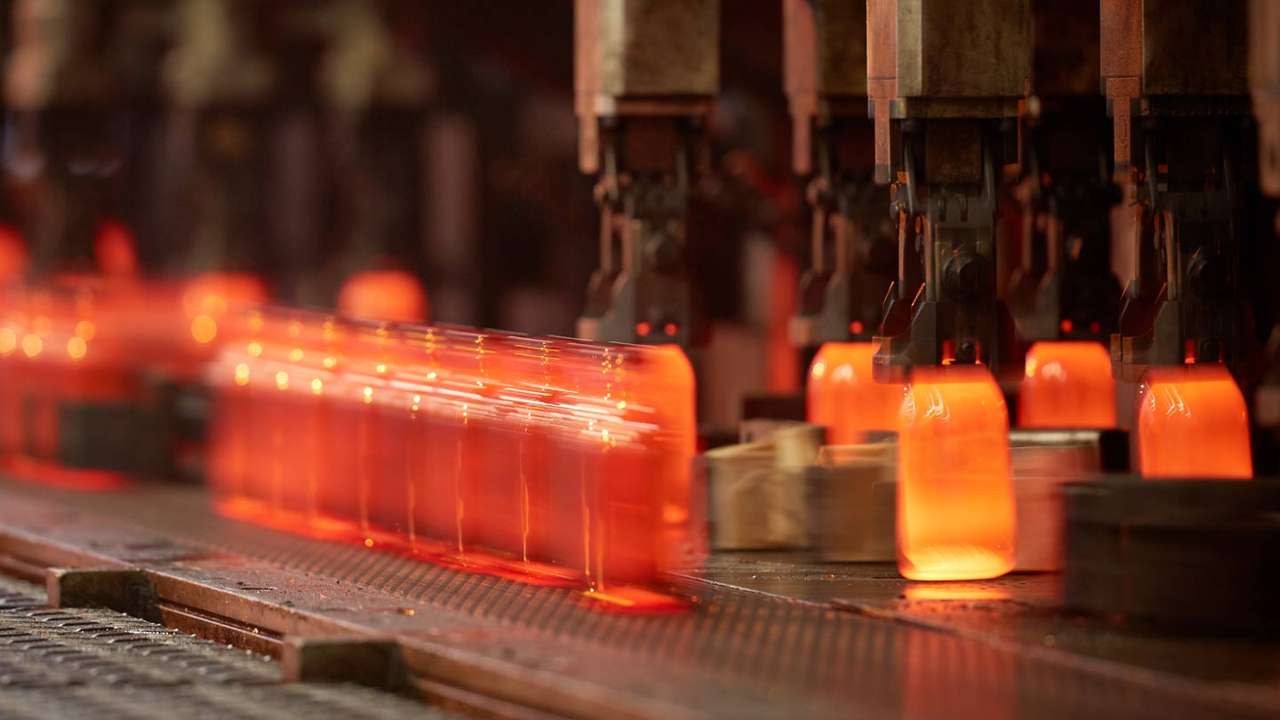 Efes Holding, yaklaşık 1,24 milyon adet Şişecam payı satın aldı