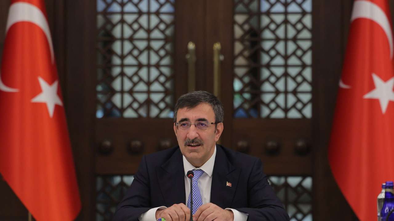 Yılmaz: Yıllık enflasyon oranı düşüyor ve önümüzdeki aylarda da düşmeye devam edecek