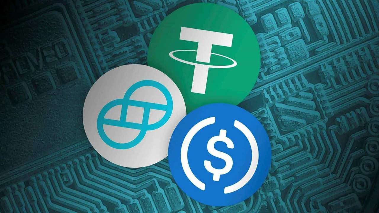 Beyaz Saray'ın kripto çarı David Sacks ilk önceliğin stablecoin mevzuatı olduğunu söyledi