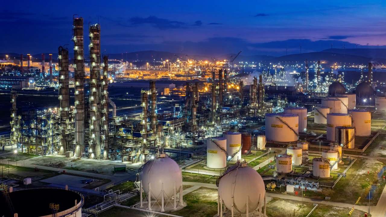 SOCAR Türkiye ve Siemens işbirliğiyle Petkim’in enerji altyapısı modernize edildi