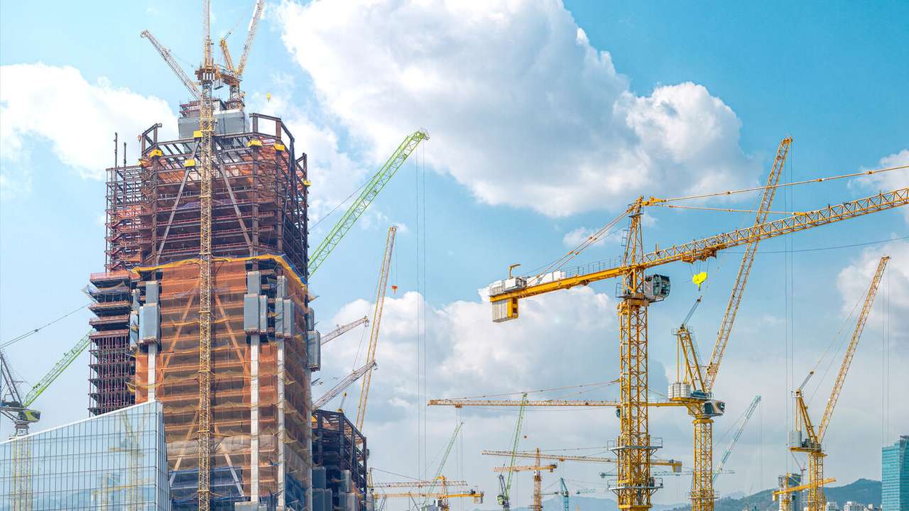 İnşaat üretimi yıllık %15,5 arttı