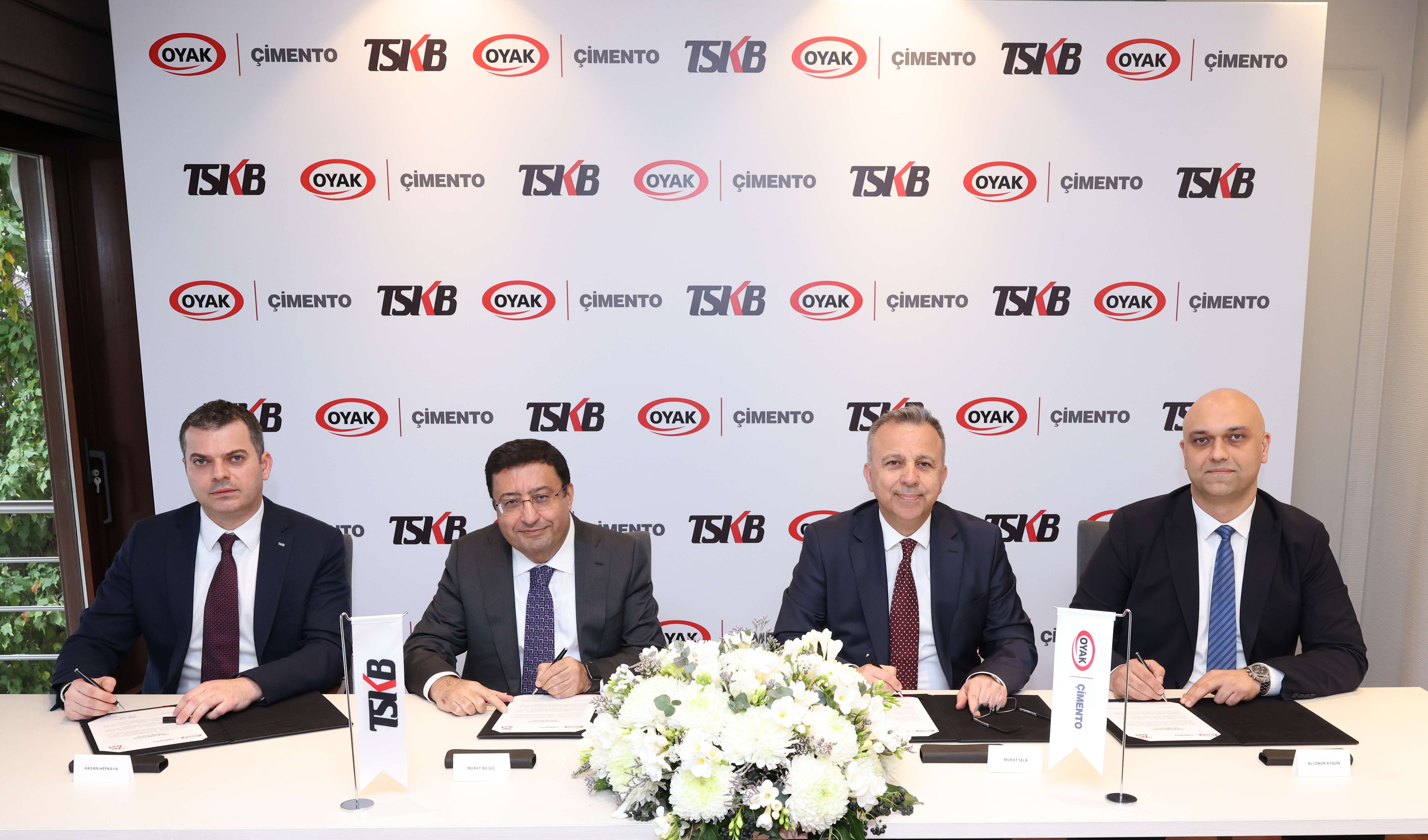 TSKB, OYAK Çimento ile önemli bir iş birliğine imza atarak yeni bir finansman sağladı