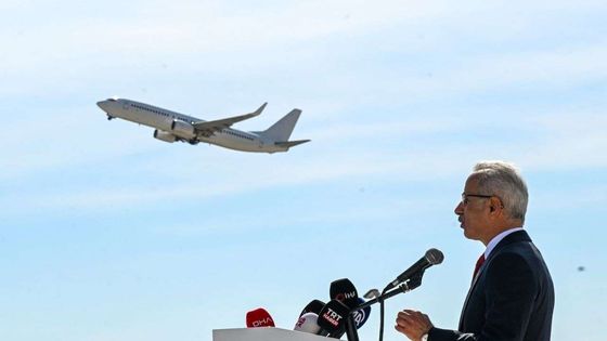 Uraloğlu: AJet, Ankara ve İstanbul'dan Şam'a uçak seferleri düzenleyecek