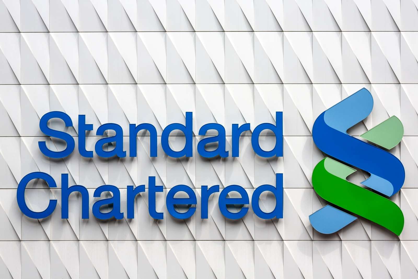 Standard Chartered, bitcoin fiyatının yılın ikinci yarısında rekor kırmasını bekliyor