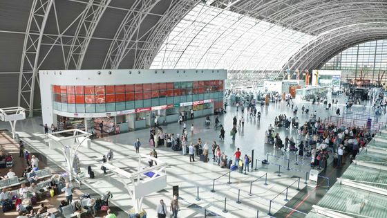 TAV Havalimanları'nın Haziran'da hizmet verdiği yolcu sayısı %1 arttı