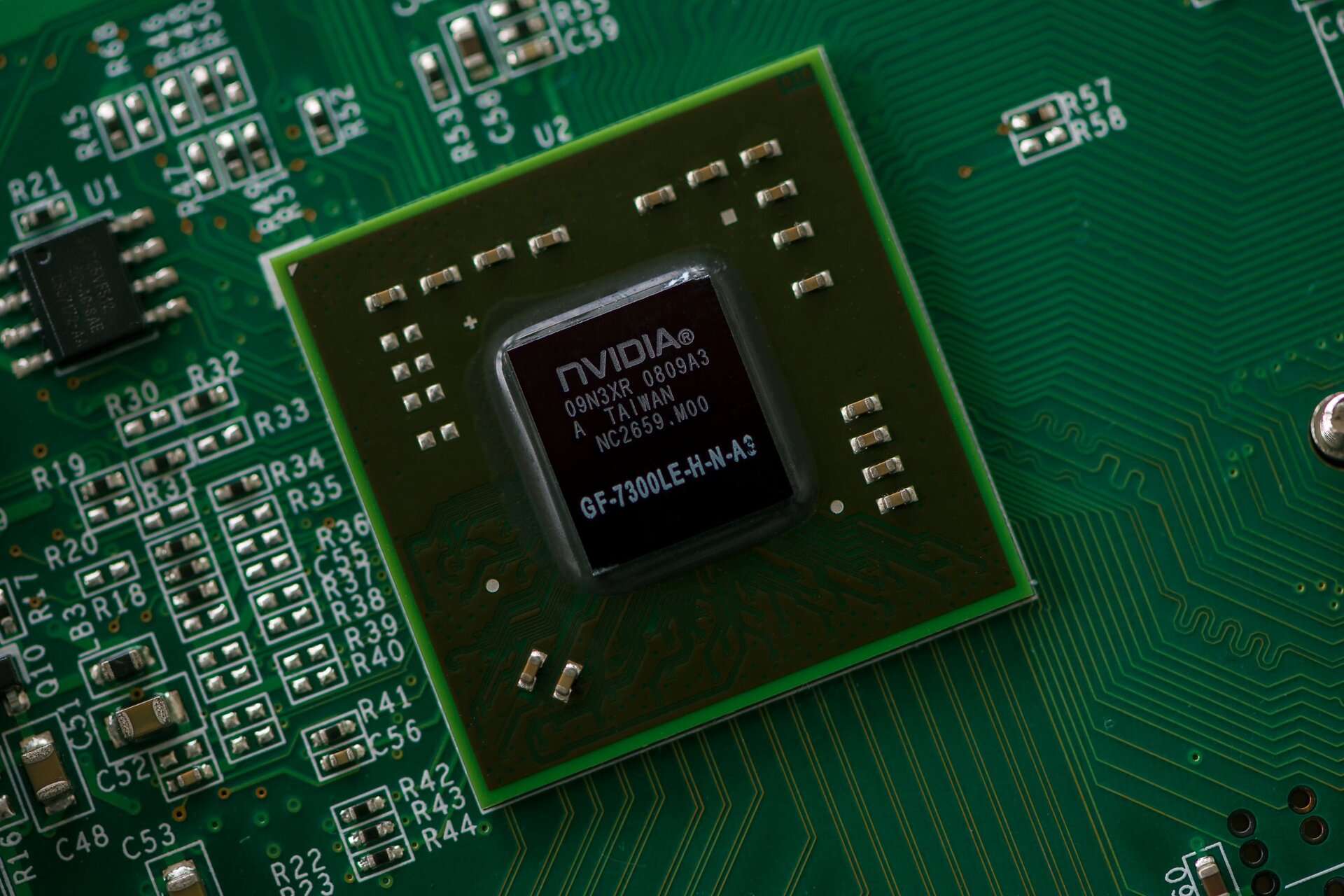 Nvidia,  TSMC'ye 300.000 H20 yonga seti için sipariş verdi