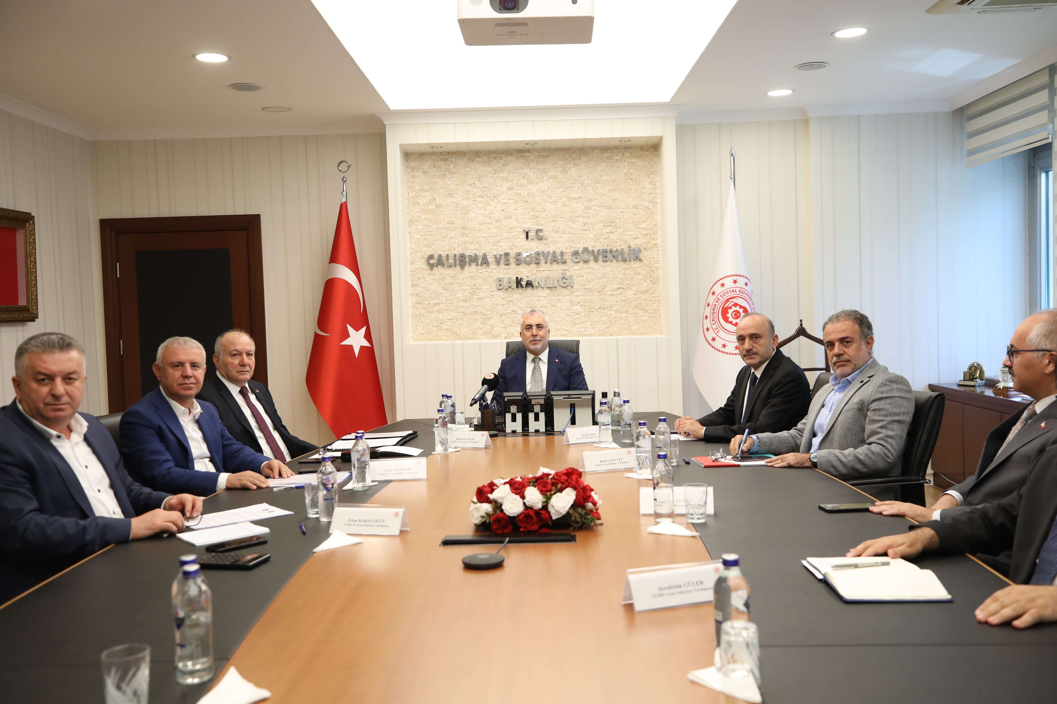 TÜHİS hedeflenen enflasyon üzerinden zam teklif etti