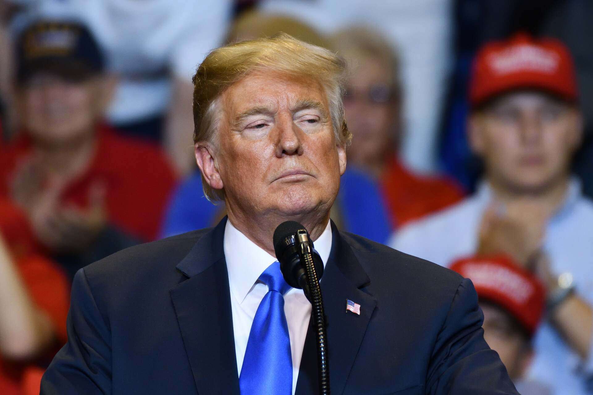 Trump'a destek yüzde 40'a geriledi