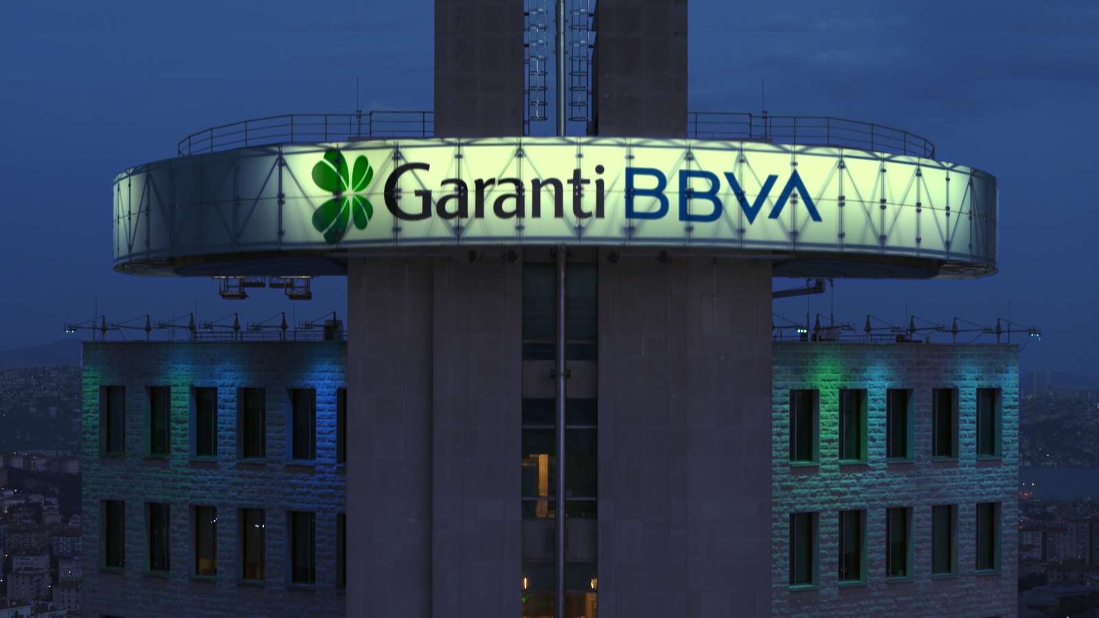 PİYASAYA BAKIŞ-Garanti BBVA payları mali sonuçların ardından pozitif seyrediyor