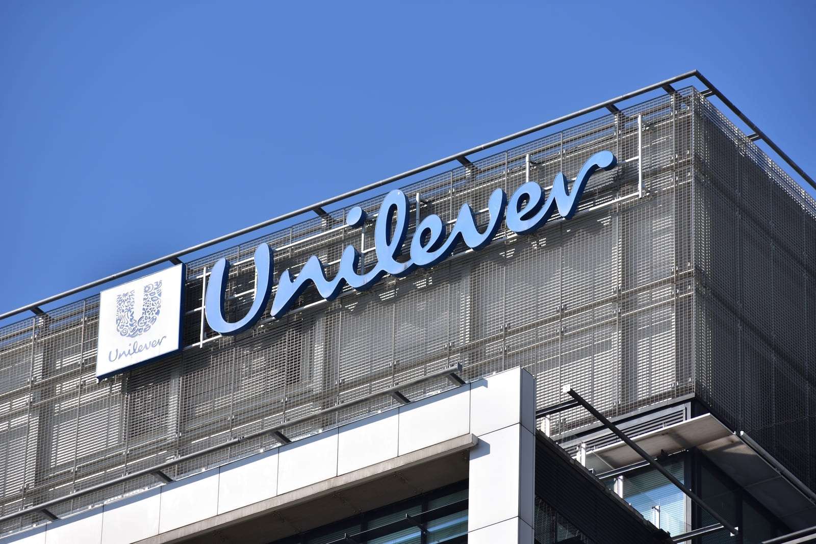 Unilever satışlarını yüzde 3,8 artırdı