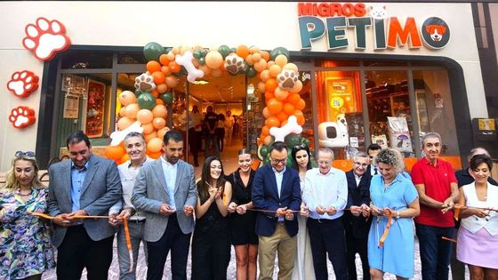 Migros'un evcil hayvan ürünlerine özel ilk mağazası Petimo açıldı