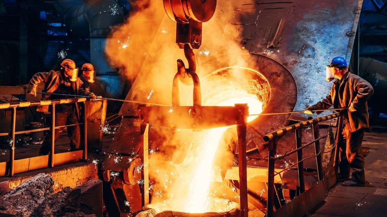 Küresel ham çelik üretimi Temmuz'da %1,3 geriledi, Türkiye'de %4,2 artış kaydedildi