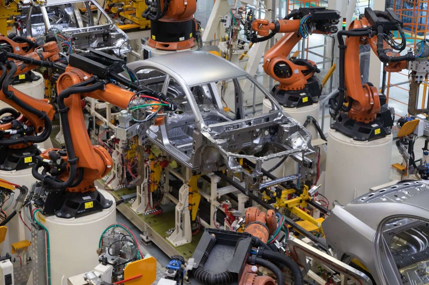Otomotiv üretimi Ağustos'ta yıllık %37 artış gösterdi