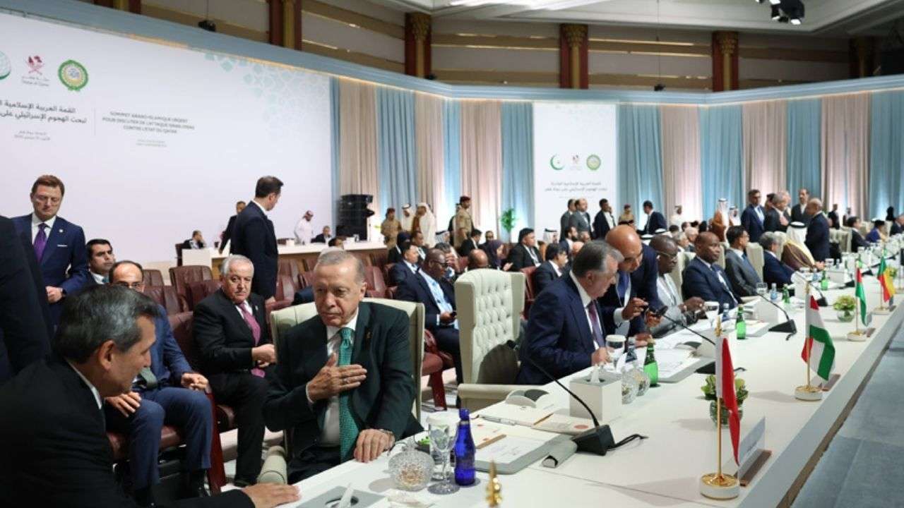 Erdoğan: Karşımızda kaostan ve kandan beslenen bir terör zihniyeti ve onun vücut bulduğu bir devlet var