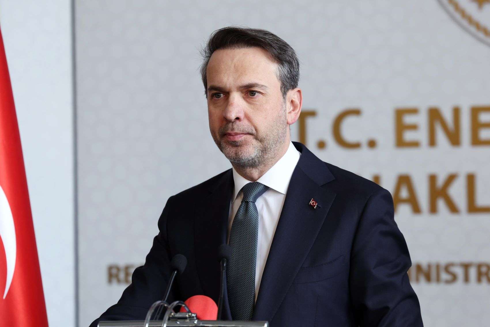 Bayraktar: Türkiye'de artık cari açık sorun olmaktan çıkacak