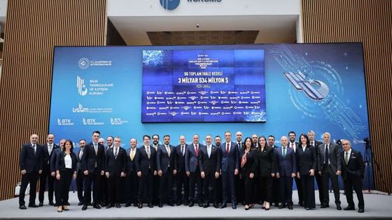 Uraloğlu: Türkiye’yi iletişimde ileriye taşıyacak 5G ihalemizi gerçekleştirdik