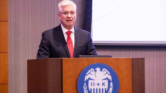 Fed Yönetim Kurulu üyesi Waller,  Aralık'ta faiz indirimini destekleyeceğini açıkladı