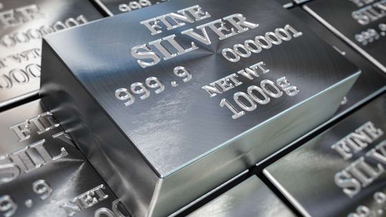 Gümüş ve paladyum erken saatlerdeki kayıpları geri aldılar