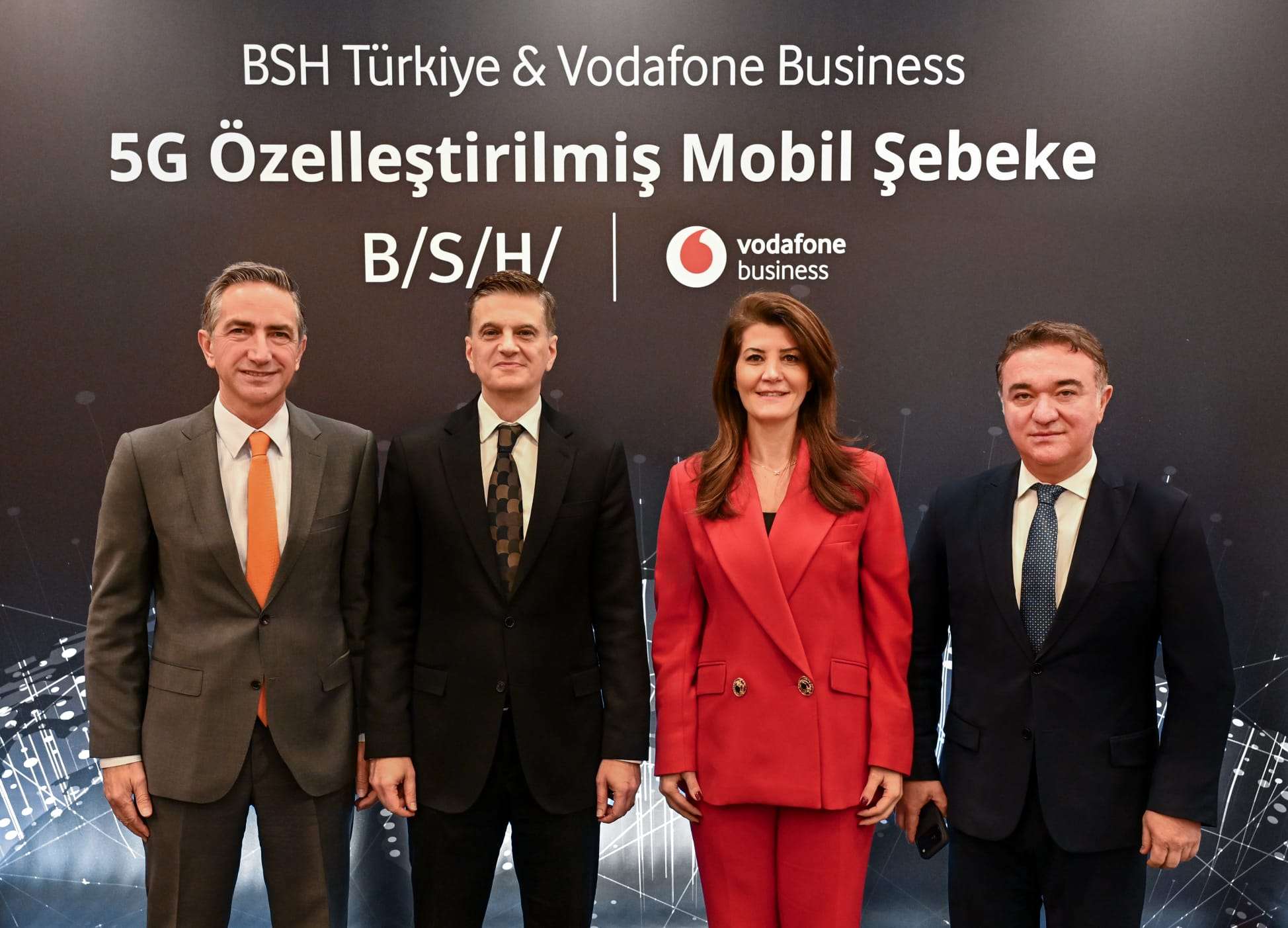 Vodafone Business ve BSH Ev Aletleri, ilk 5G destekli akıllı fabrika uygulamasını hayata geçirdi
