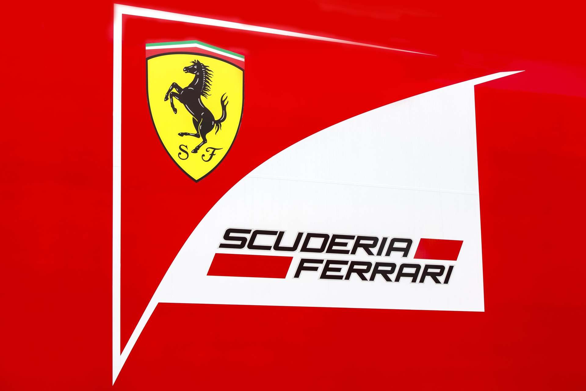 Ferrari'nin geliri beklentilerin üzerine çıktı