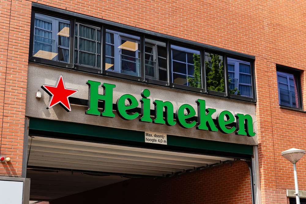 Heineken, binlerce kişiyi işten çıkaracak